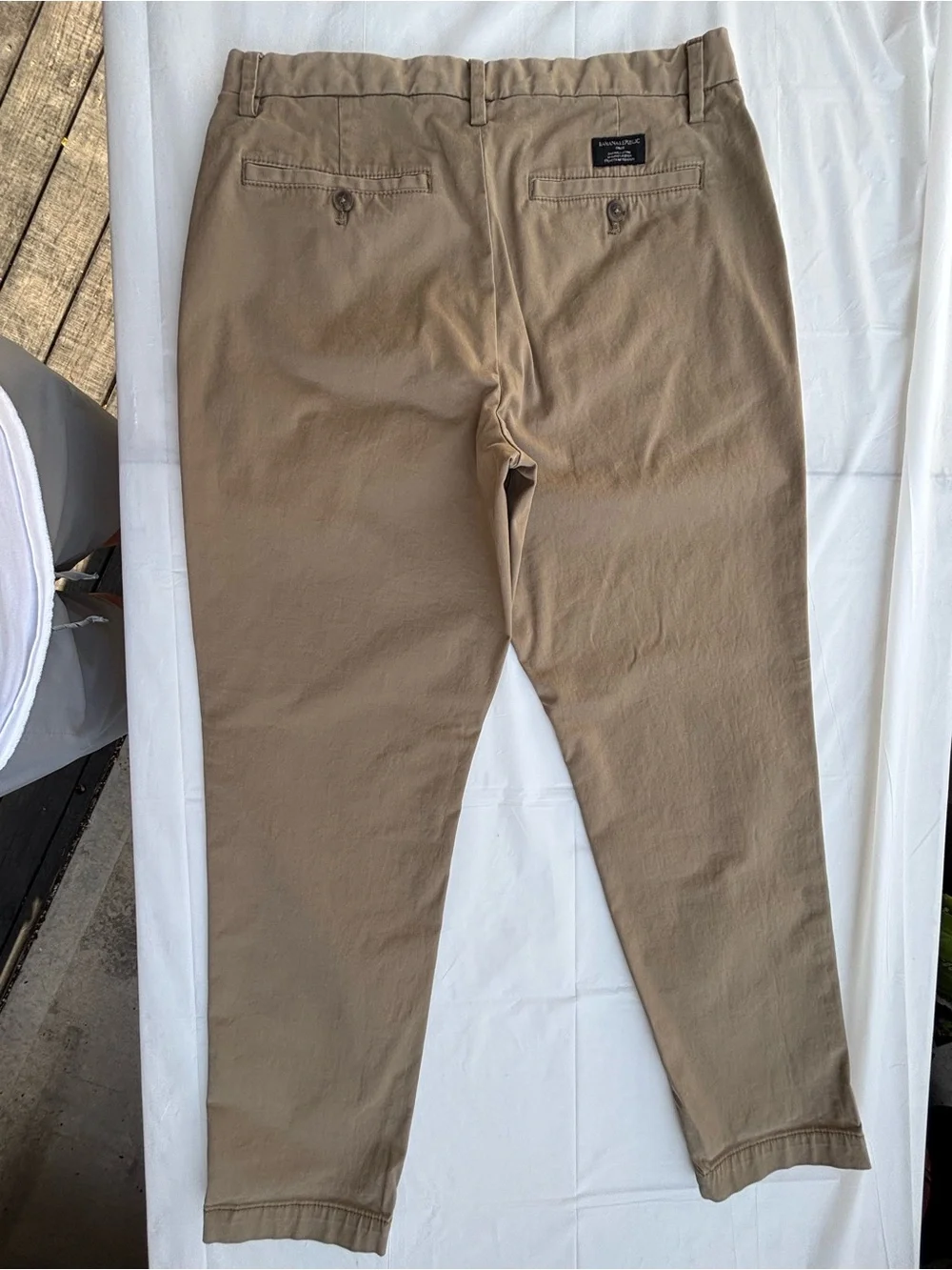 Banana Republic Men's Tan Athletic Lived In Chinos
